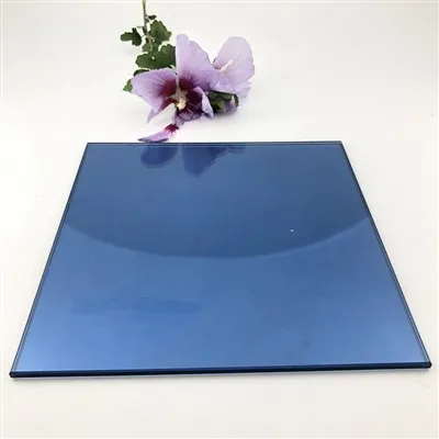 Vetro float blu scuro